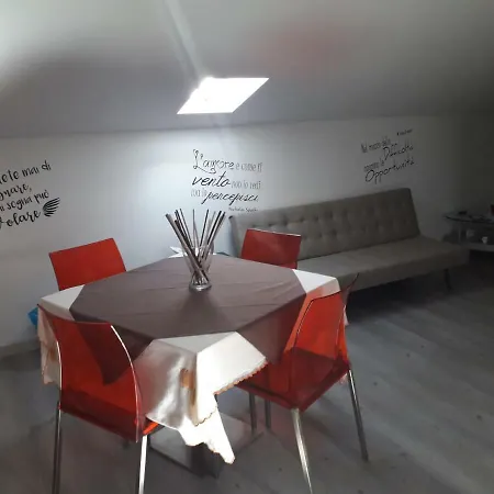 Tigli Setti Carraro Apartment San Cataldo (Sicily)